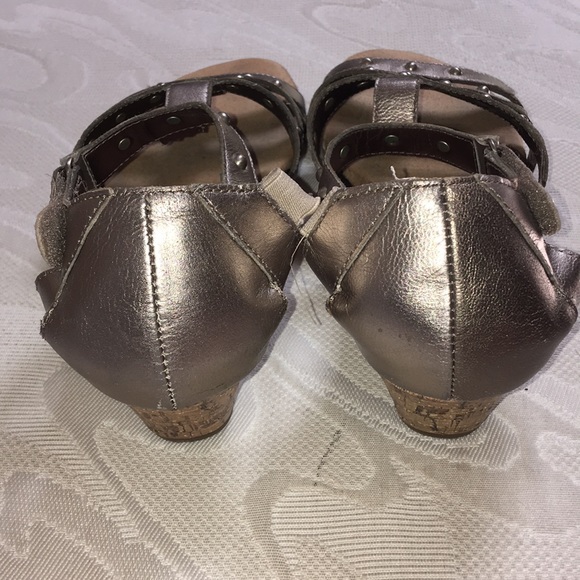 Aerosoles Platinum Sandals Size 8.5 - Picture 7 of 8